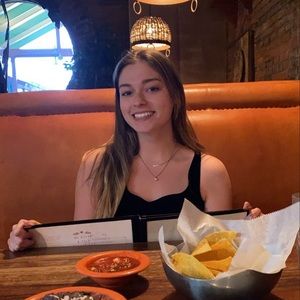 Meet your Posher, Skyla